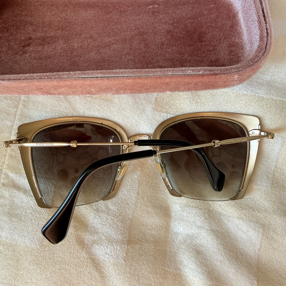 Miu Miu Gray Gradient Sunglasses - Picture 4 of 11